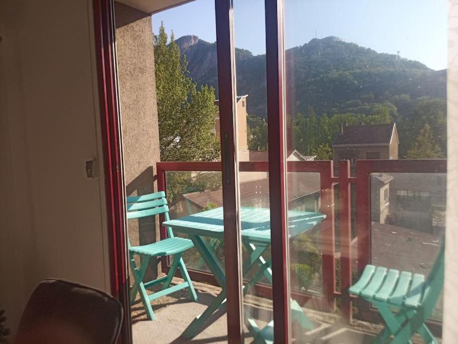 -- Le Refuge, A 50 Metres De La Gare -- Apartment เกรอน็อบล์ ภายนอก รูปภาพ